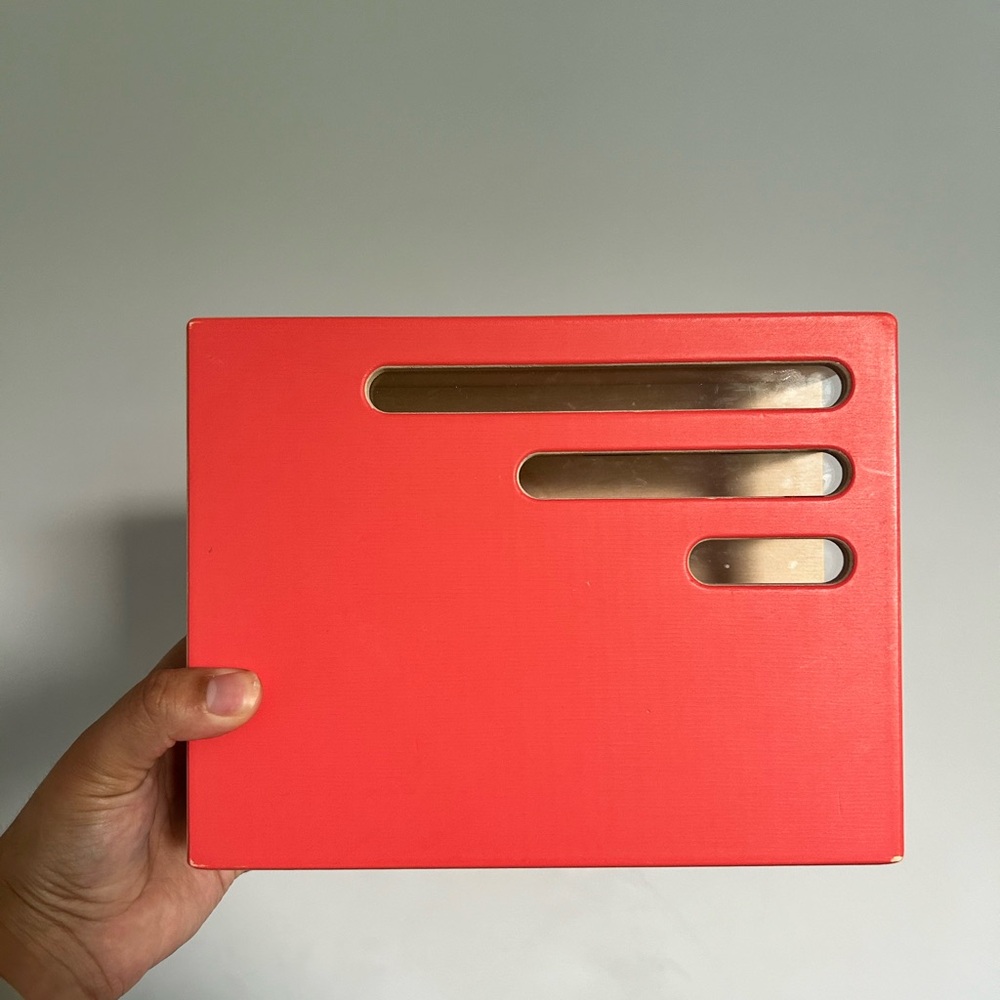 Lovevery counting box Montessori
